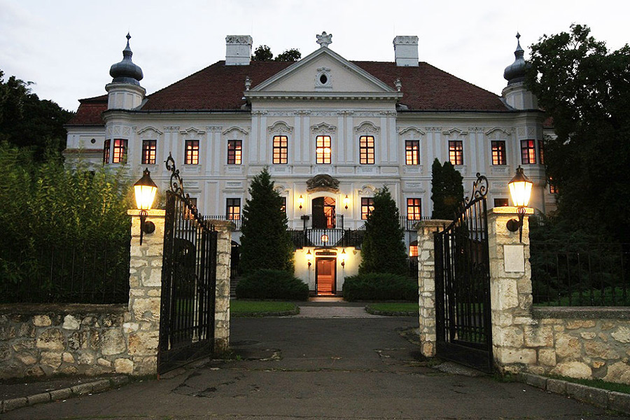 Замок в стиле барокко